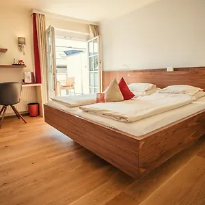 https://hotel-rosenvilla.salzburghotels.net