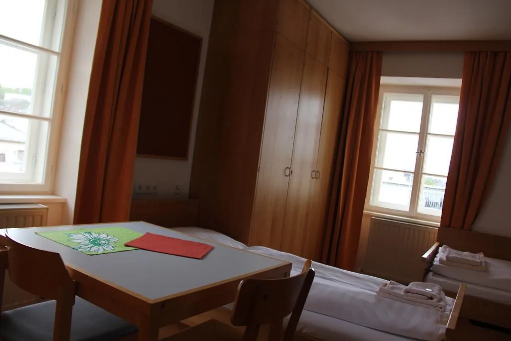 Institut St.Sebastian Hostel Salzburg