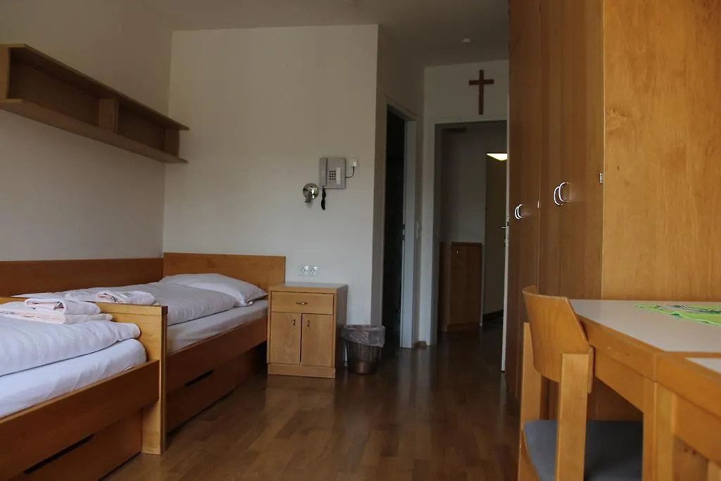 Institut St.Sebastian Hostel Salzburg